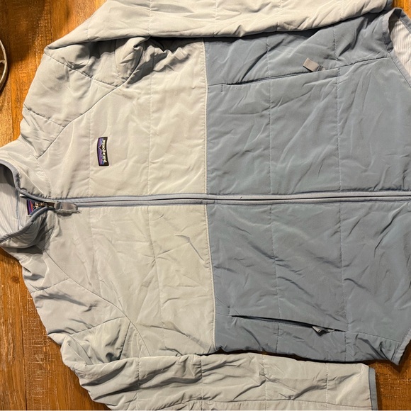 Patagonia Two-Tone Blue Women's Jacket - Picture 3 of 7